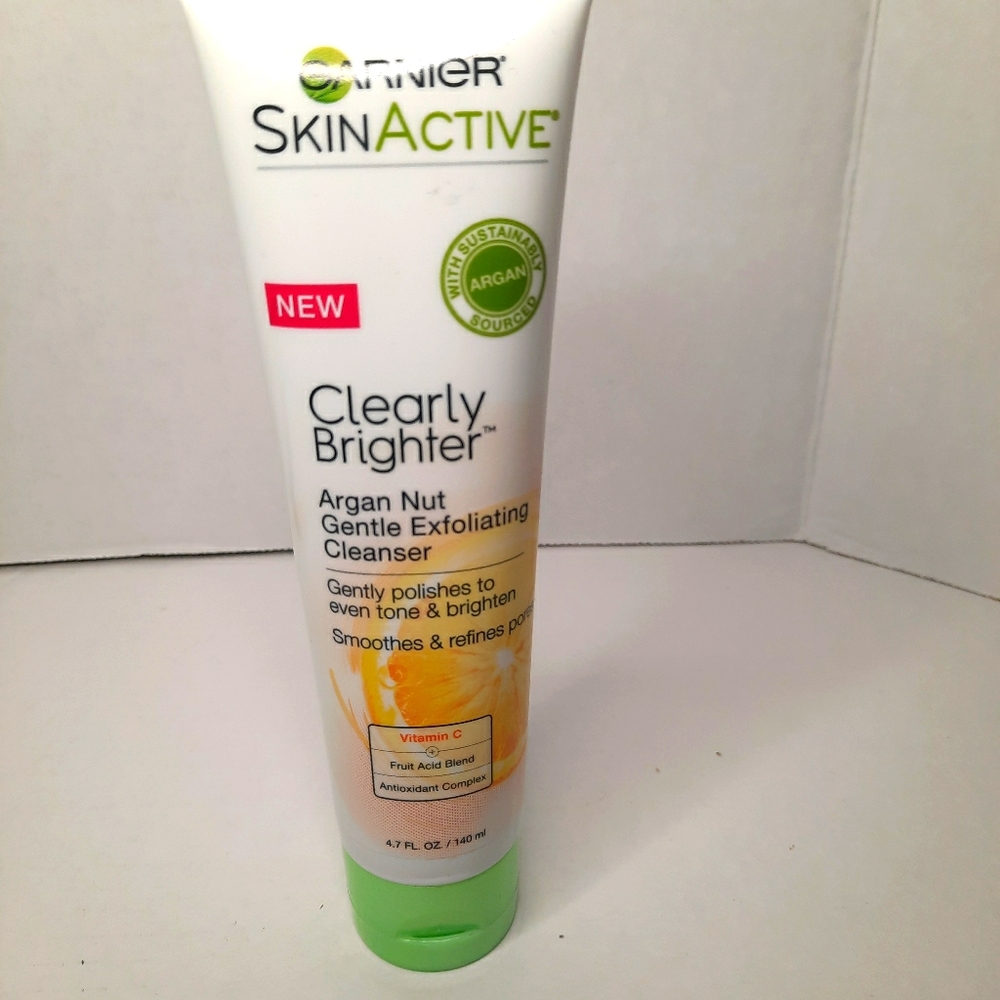 Garnier Skin Active Clearly Brighter Argan